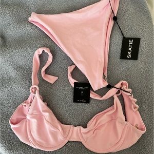 Skatie pink bikini set
